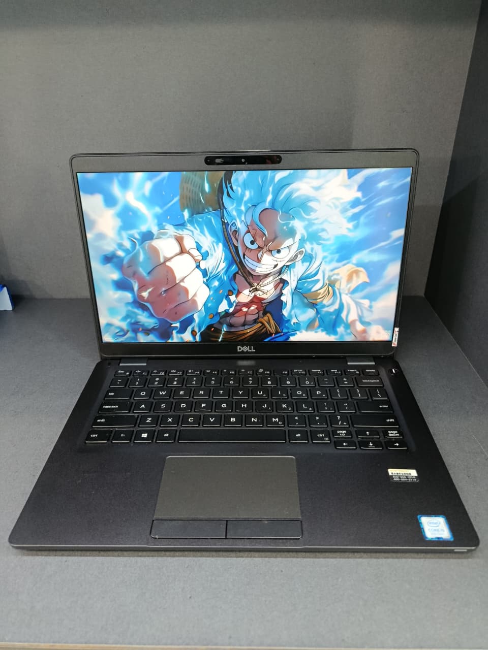 WhatsApp Image 2025-11-13 at 11.49.43 AM DELL Latitude 5300 Touchscreen – Laptop Bisnis Andal dengan Layar Sentuh Responsif - Gambar 1